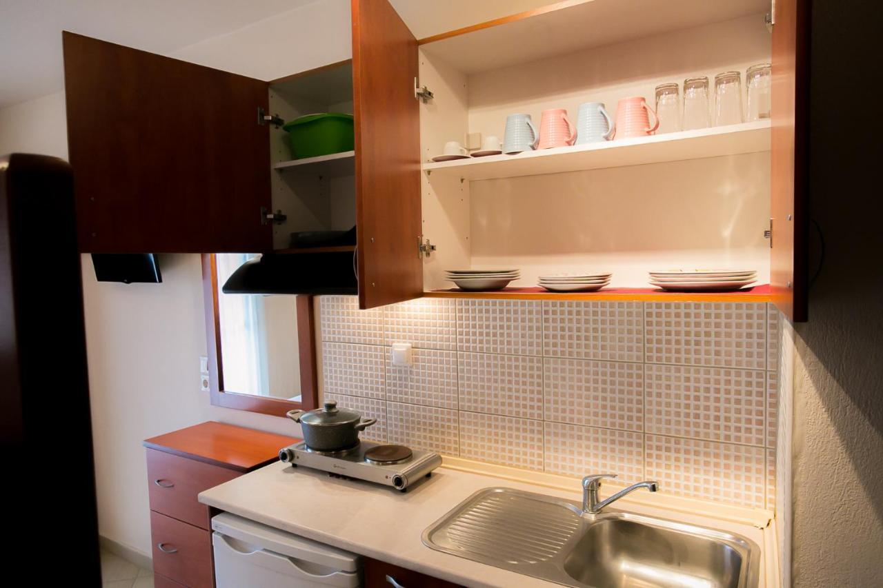 Malamatenia House Sarti Bagian luar foto